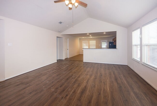 5923 Bonita Creek in Missouri City, TX - Building Photo - Building Photo