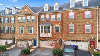 14407 Sandy Ridge Ln in Laurel, MD - Building Photo