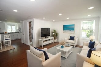 96 Walnut Ln in Attleboro, MA - Building Photo - Building Photo