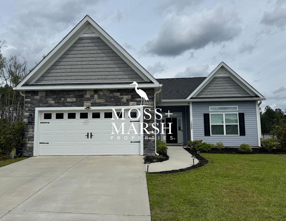 1888 Hearthstone Dr in Ridgeland, SC - Building Photo