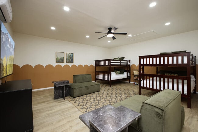 2751 Forest Spur in San Antonio, TX - Building Photo - Building Photo