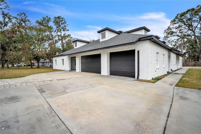 3045 Dove Ln in Mulberry, FL - Building Photo - Building Photo