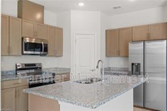 2122 NW 11th St in Cape Coral, FL - Building Photo - Building Photo