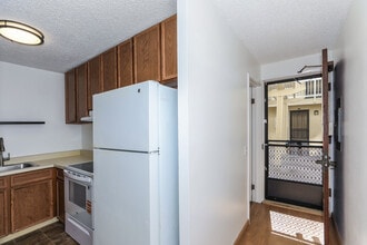 350 Aoloa St in Kailua, HI - Building Photo - Building Photo