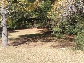 210 Wares Cross Rd in Lagrange, GA - Building Photo - Building Photo