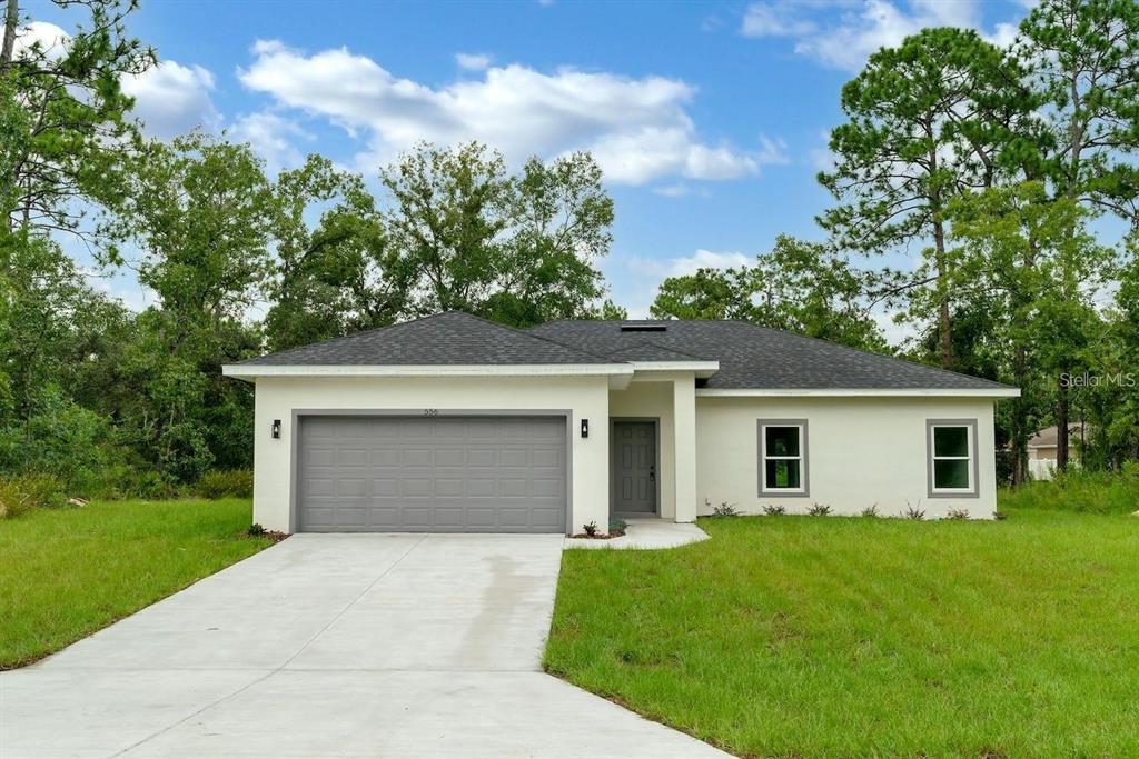 556 Marion Oaks Pass in Ocala, FL - Building Photo