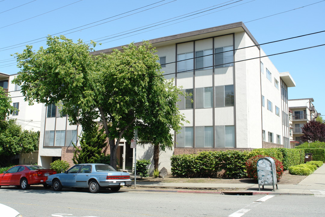 2519 Parker St in Berkeley, CA - Foto de edificio