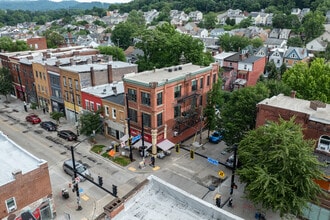 5147 Penn Ave in Pittsburgh, PA - Building Photo - Building Photo