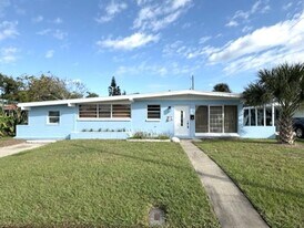 115 Essex Dr in Ormond Beach, FL - Building Photo