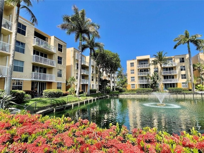 1341 SE 3rd Ave in Dania Beach, FL - Building Photo - Building Photo