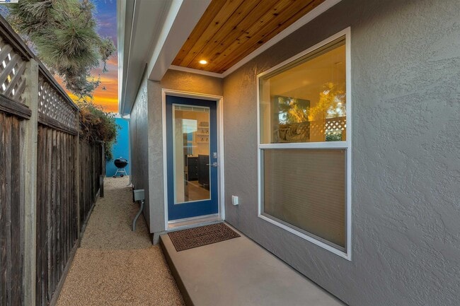 property at 930 Magnolia Dr