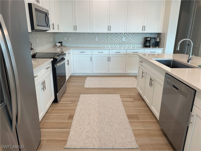 property at 207 Indies Dr E