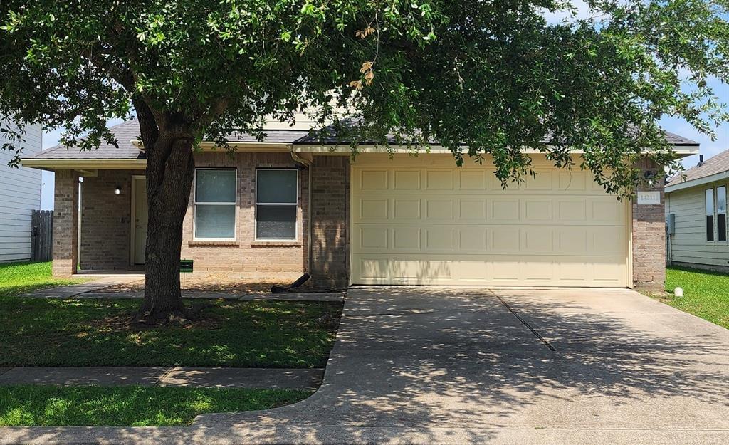 14211 Winecup Ln in Houston, TX - Building Photo
