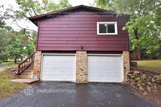 660 Burlington Rd in St. Paul, MN - Building Photo - Building Photo