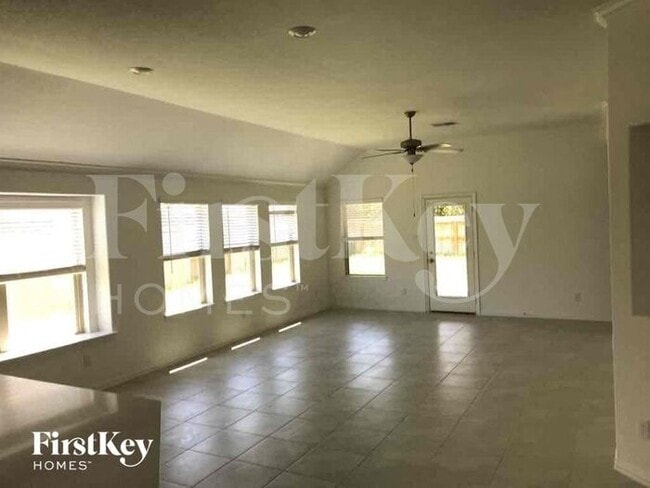 15126 Arlington Park Ave in Mont Belvieu, TX - Building Photo - Building Photo
