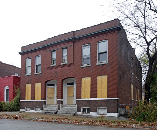 2921-2923 Pennsylvania Ave in St. Louis, MO - Building Photo - Building Photo