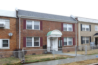 1254 Meigs Pl NE in Washington, DC - Building Photo - Building Photo