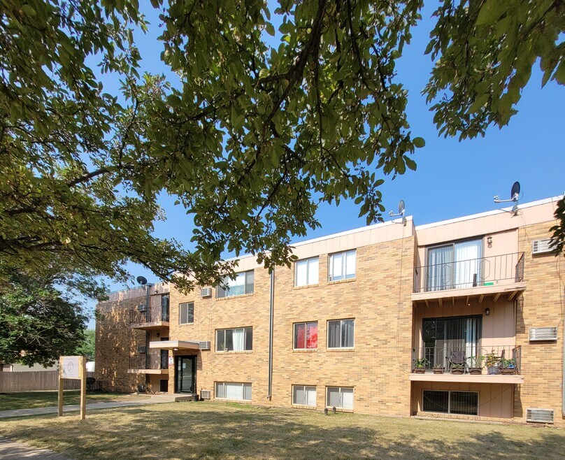 Linden Court Apartments Jamestown, ND Apartments For Rent