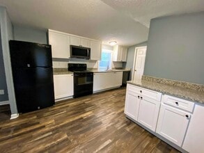 124 Arthur Davis Cir in Pelzer, SC - Building Photo - Building Photo