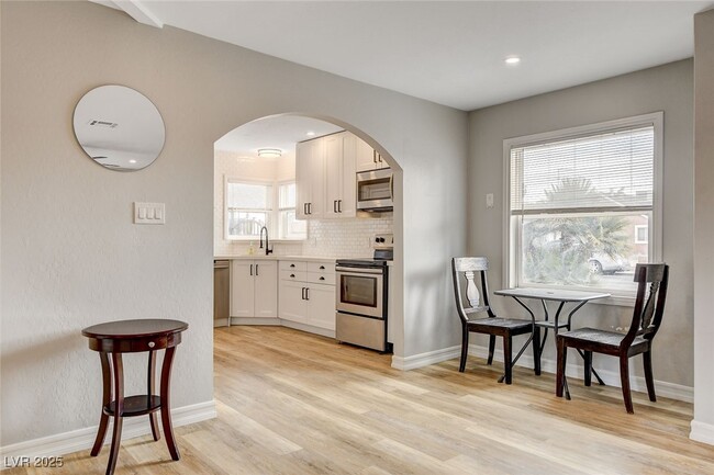 property at 1017 E Oakey Blvd