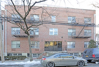 38-01 112th St in Flushing, NY - Foto de edificio - Building Photo