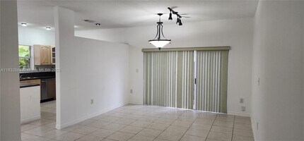14935 SW 34th St in Miami, FL - Building Photo - Building Photo
