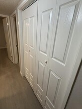 2004 Ahern St in Marysville, CA - Foto de edificio - Building Photo