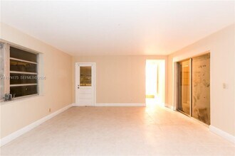 2514 Sherman St in Hollywood, FL - Building Photo - Building Photo