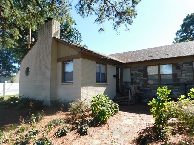property at 3910 Wicklow Dr