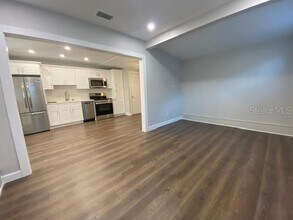 4665 Yarmouth Ave S in St. Petersburg, FL - Building Photo - Building Photo