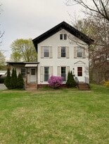 51 N Main St in Northampton, MA - Building Photo