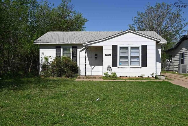 3312 Buchanan St