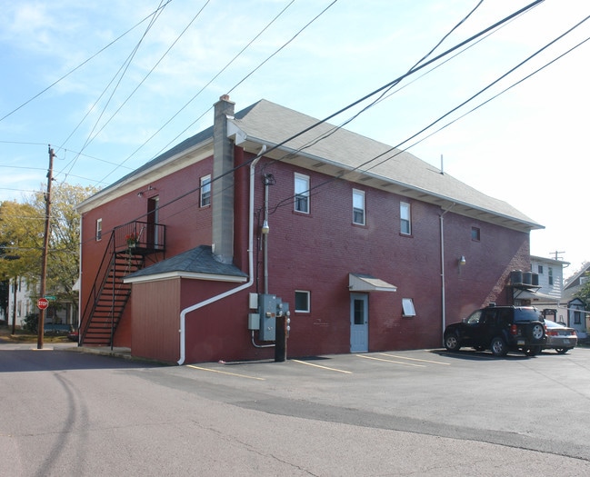 150 Leonard St in Bloomsburg, PA - Foto de edificio - Building Photo