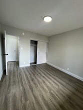 3800 W 27th St in Los Angeles, CA - Building Photo - Building Photo