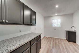 3403 Sheffield Dr in Arlington, TX - Building Photo - Building Photo