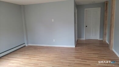 2 Center St in Andover, CT - Building Photo - Building Photo