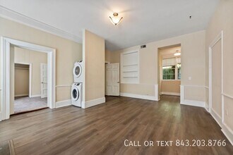 75 Society St in Charleston, SC - Building Photo - Building Photo