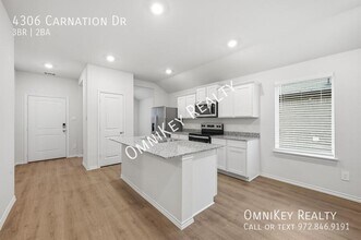4306 Carnation Dr in Tom Bean, TX - Building Photo - Building Photo