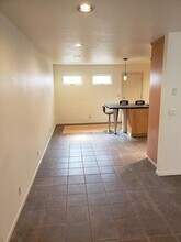 6062 N Maroa Ave in Fresno, CA - Building Photo - Building Photo