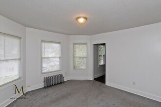 98-100-100 Prospect St in Springfield, MA - Foto de edificio - Building Photo