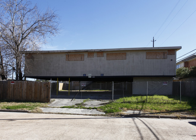 9619 Marlive Ln in Houston, TX - Building Photo - Building Photo