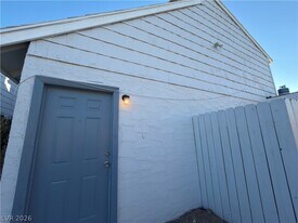 5108 Greene Ln in Las Vegas, NV - Building Photo