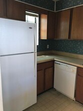 1945 Padgett Dr in Austell, GA - Building Photo - Building Photo