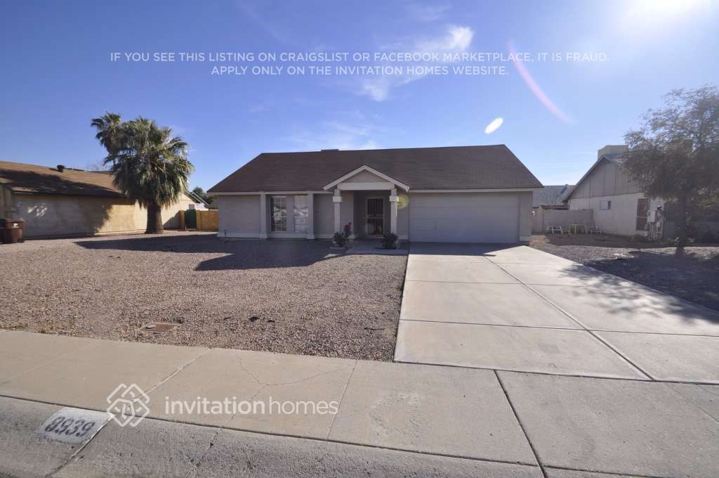 8939 W Vogel Ave in Peoria, AZ - Foto de edificio