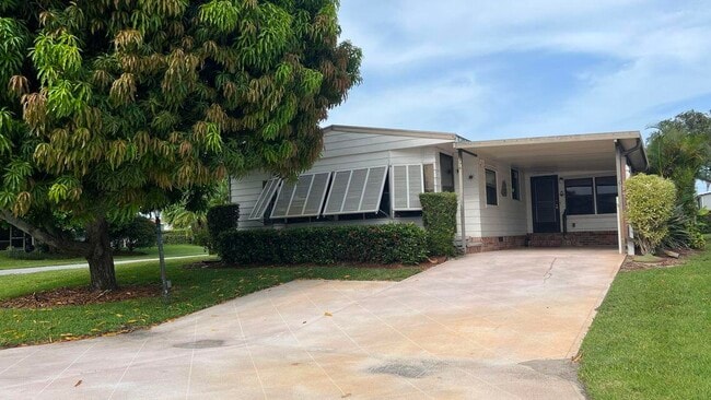 property at 7761 SE Shenandoah Dr