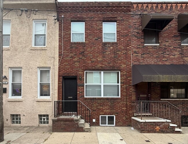 property at 2228 S Bouvier St