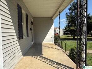 521 Wood St in Emmaus, PA - Building Photo - Building Photo