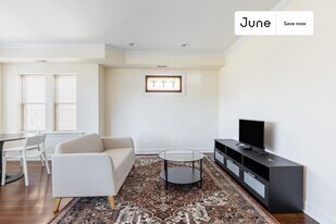 3743 N Albany Ave in Chicago, IL - Building Photo