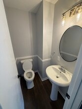 6755 Woodlake Dr in Toledo, OH - Building Photo - Building Photo