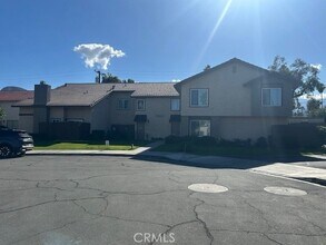 74533 Sagebrush Dr in Palm Desert, CA - Building Photo - Building Photo